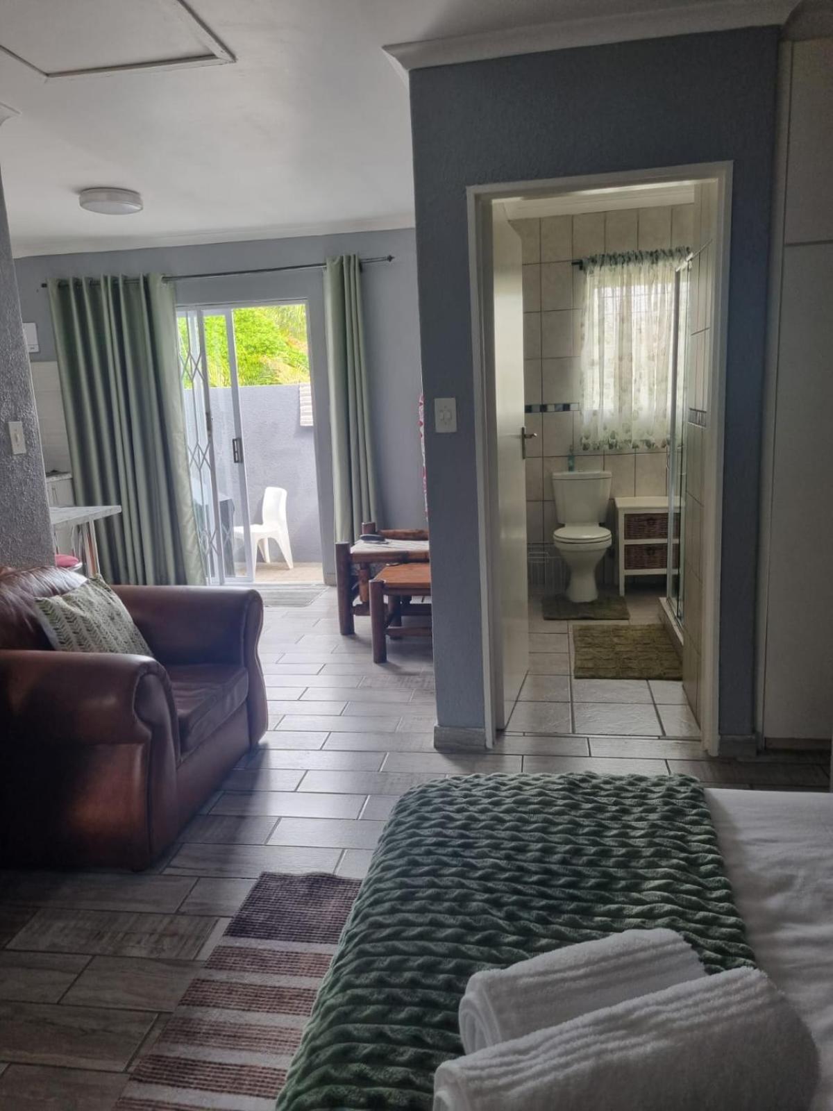 Northern Vine Guesthouse B&B Self-Catering Brackenfell Eksteriør bilde